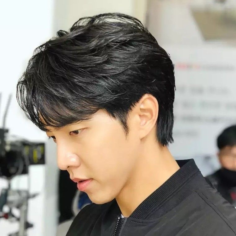Foto kegiatan terbaru dari Lee Seunggi