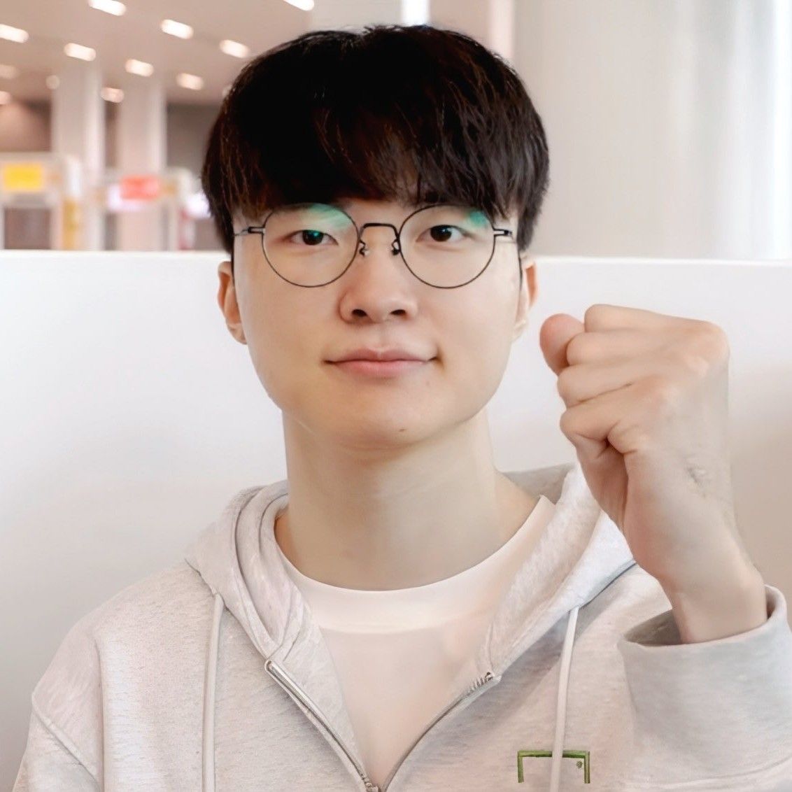 Latest photo of Faker