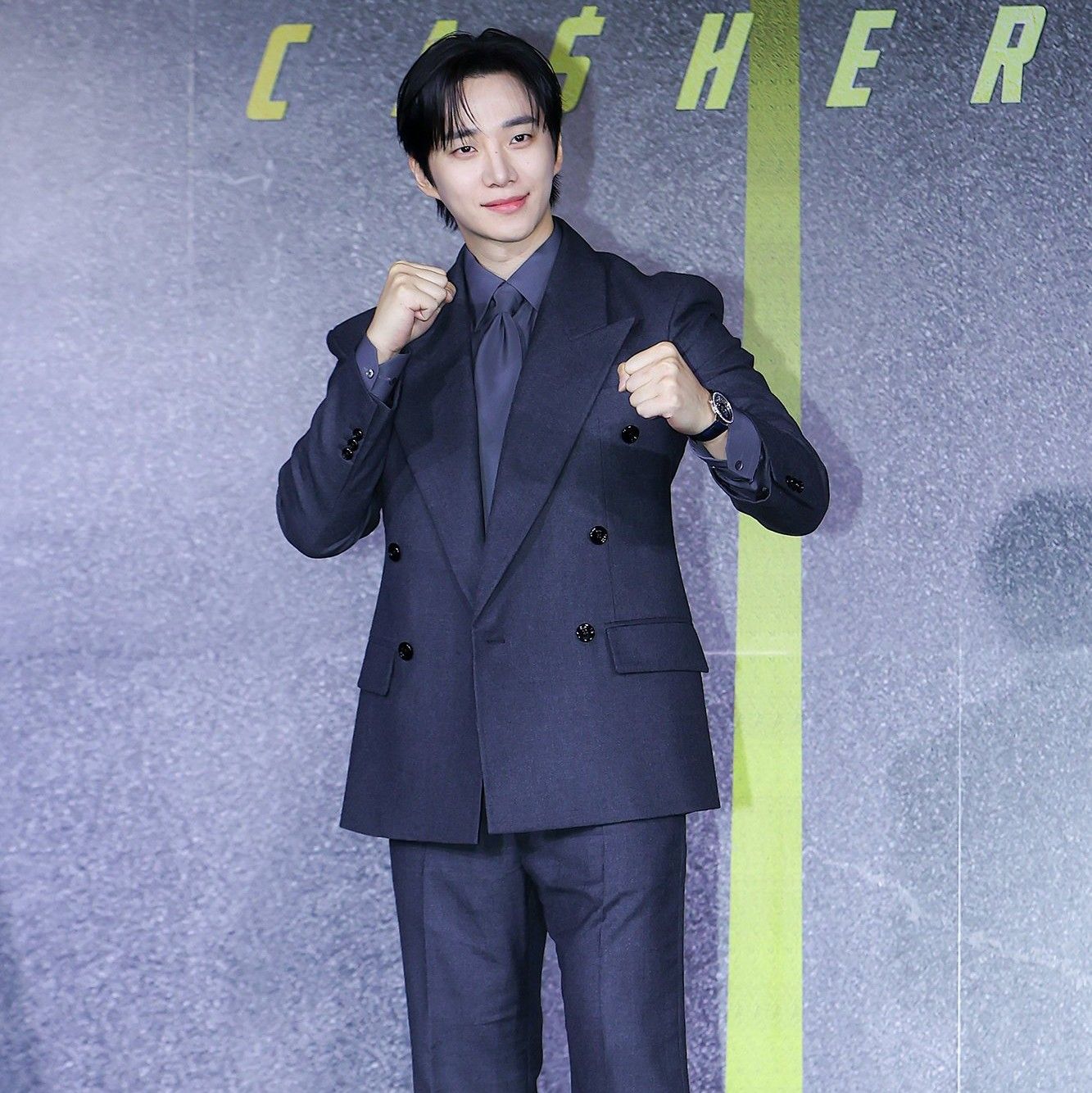 李俊昊的最新照片