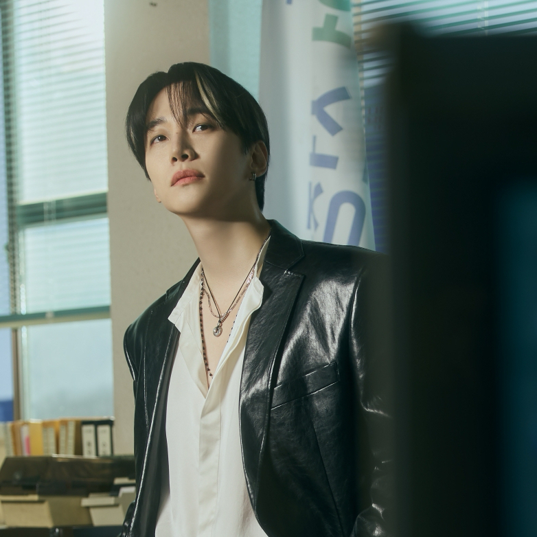 Recent activity shot of Lee Junho