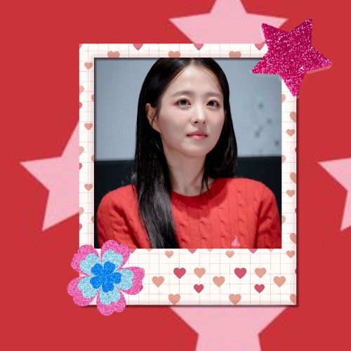 A moment captured by a fan of Park Boyoung