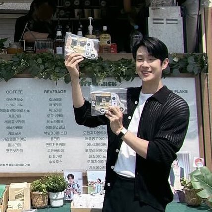 Latest photo of Choi Wooshik