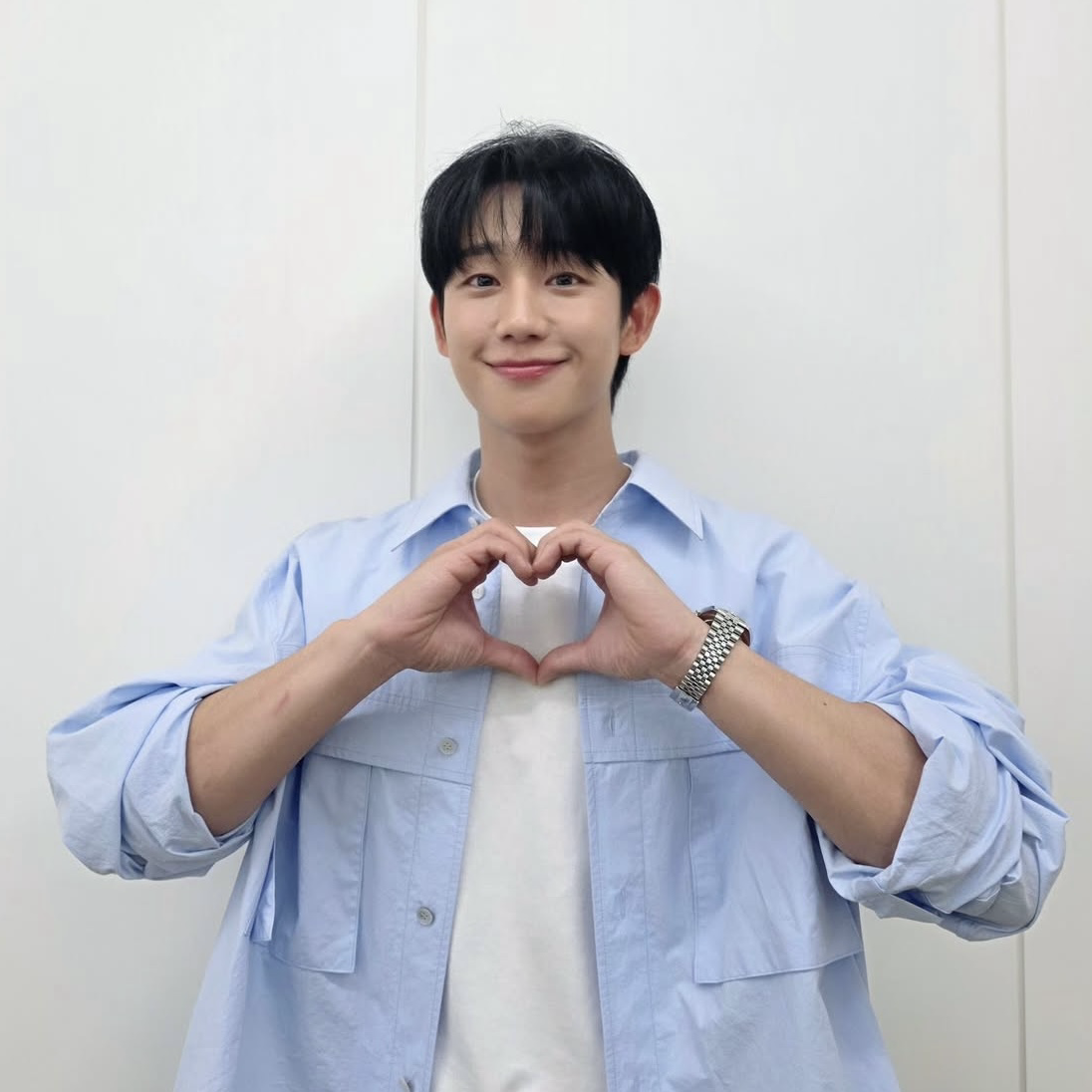 Behind-the-scenes cut of Jung Haein