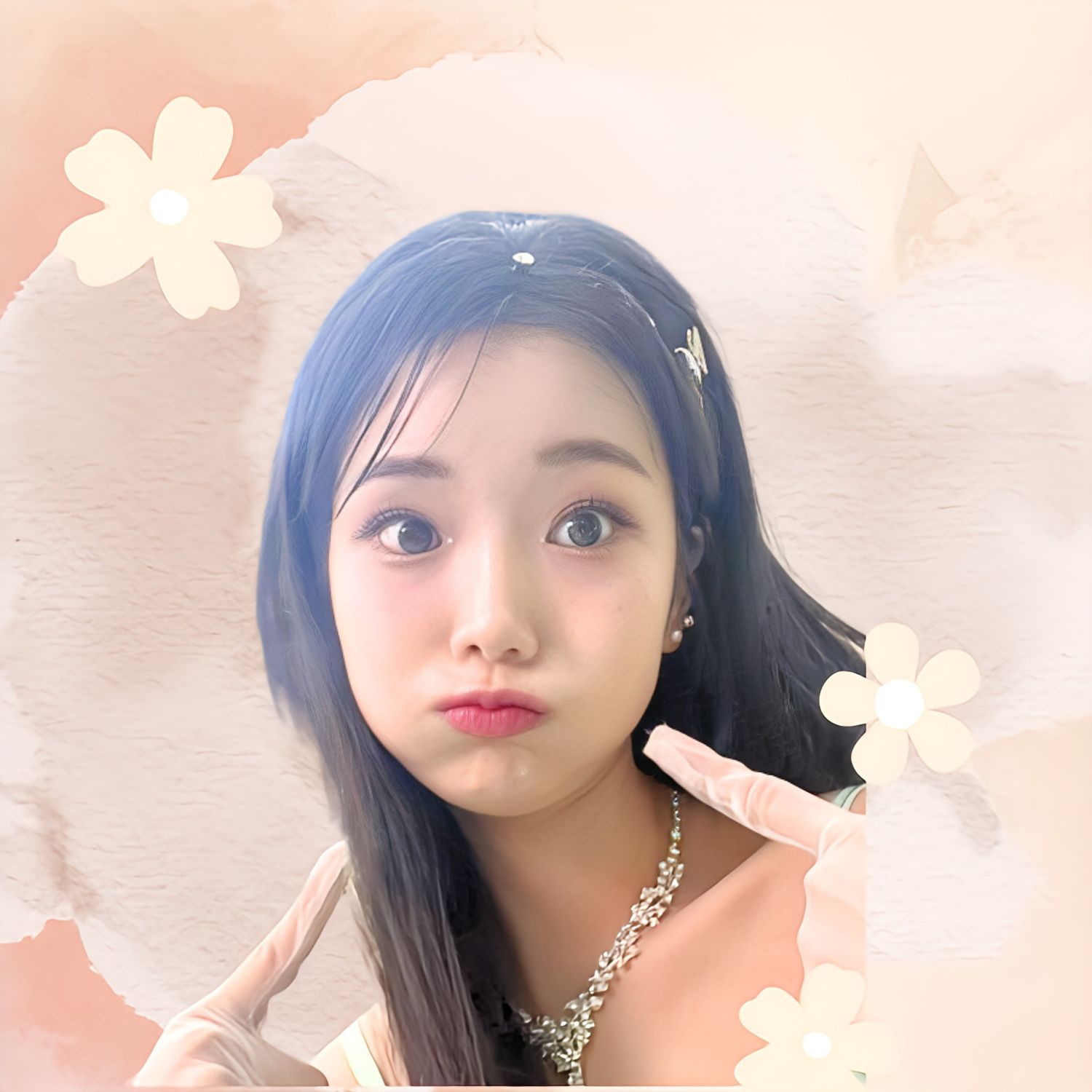 A moment captured by a fan of Kim Soyeon (2004)
