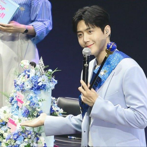 Latest photo of Kim Seonho