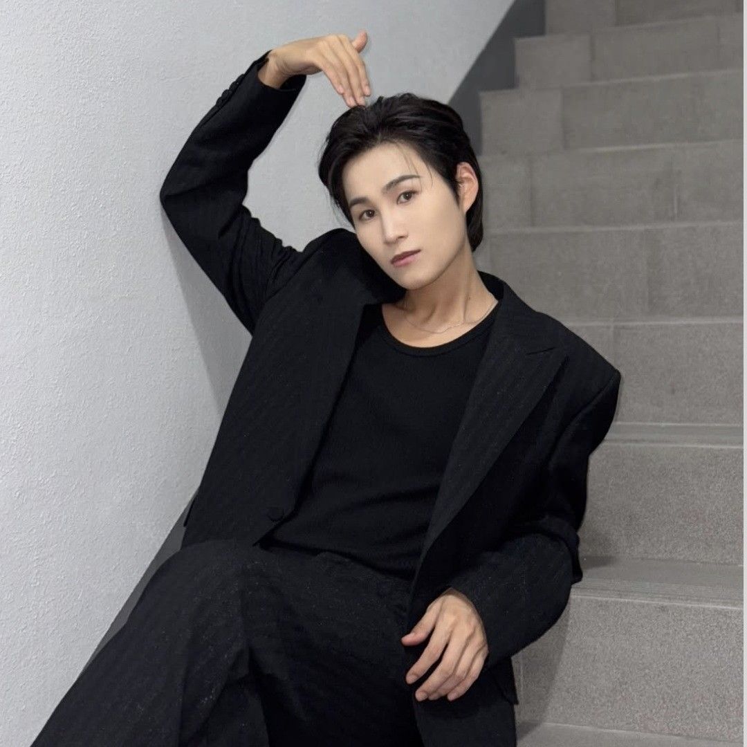 金熙栽的最新照片