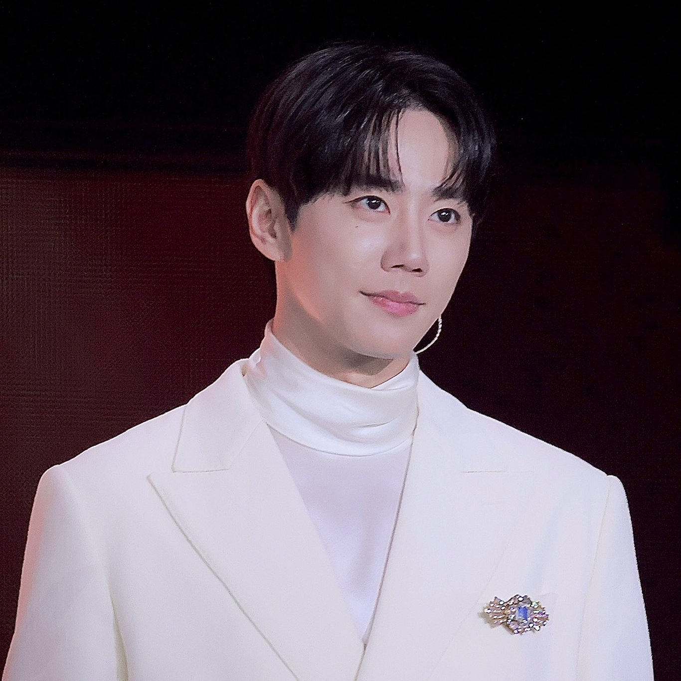 Cuplikan di balik layar dari Lee Junyoung