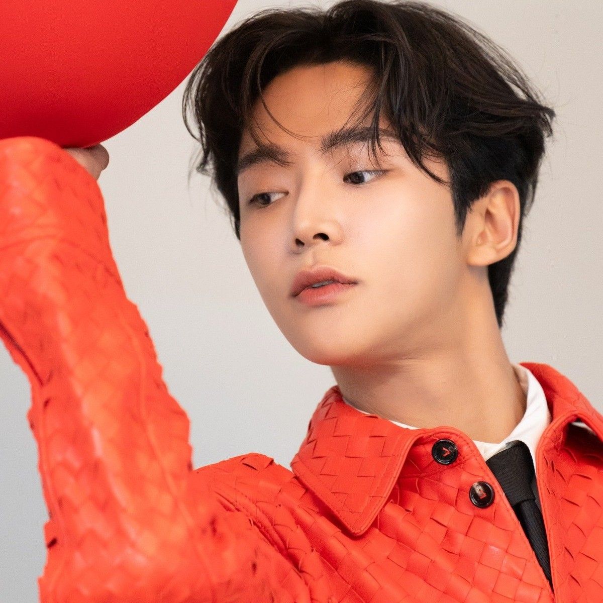 Momen yang diabadikan oleh penggemar Rowoon