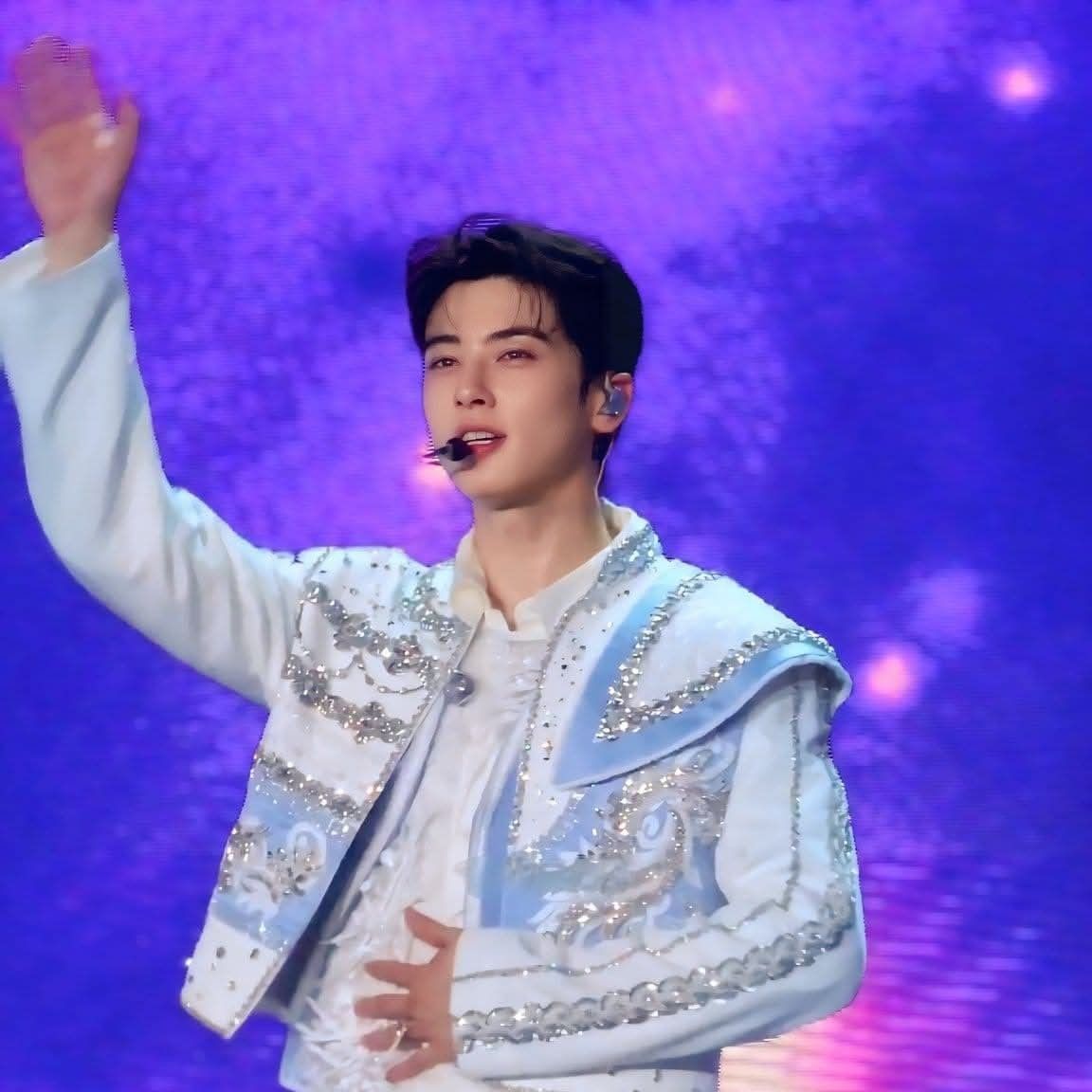 Momen yang diabadikan oleh penggemar Cha Eunwoo