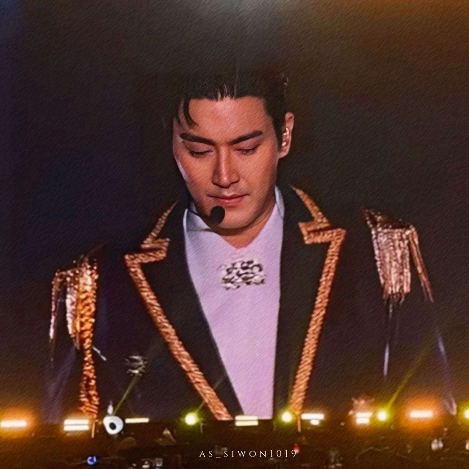 A moment captured by a fan of Choi Siwon
