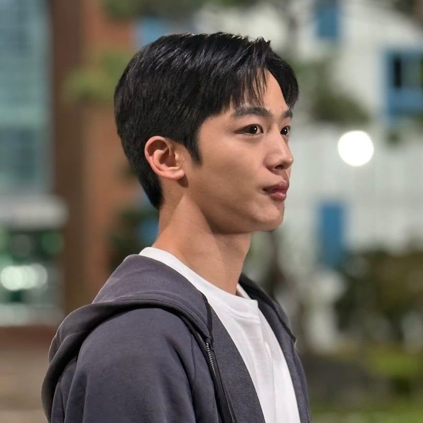 Latest photo of Kim Yohan