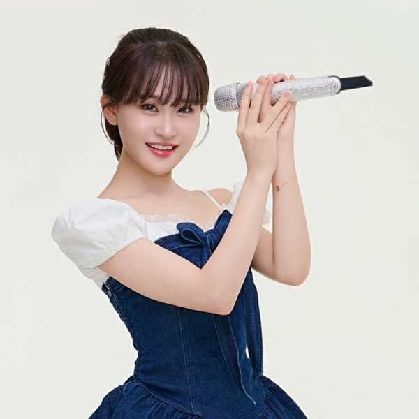 김다현 최근 활동샷