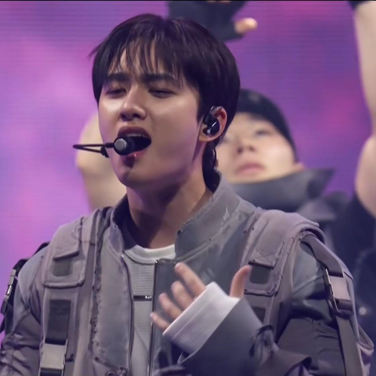 Foto terbaru dari Doh Kyungsoo (D.O.)