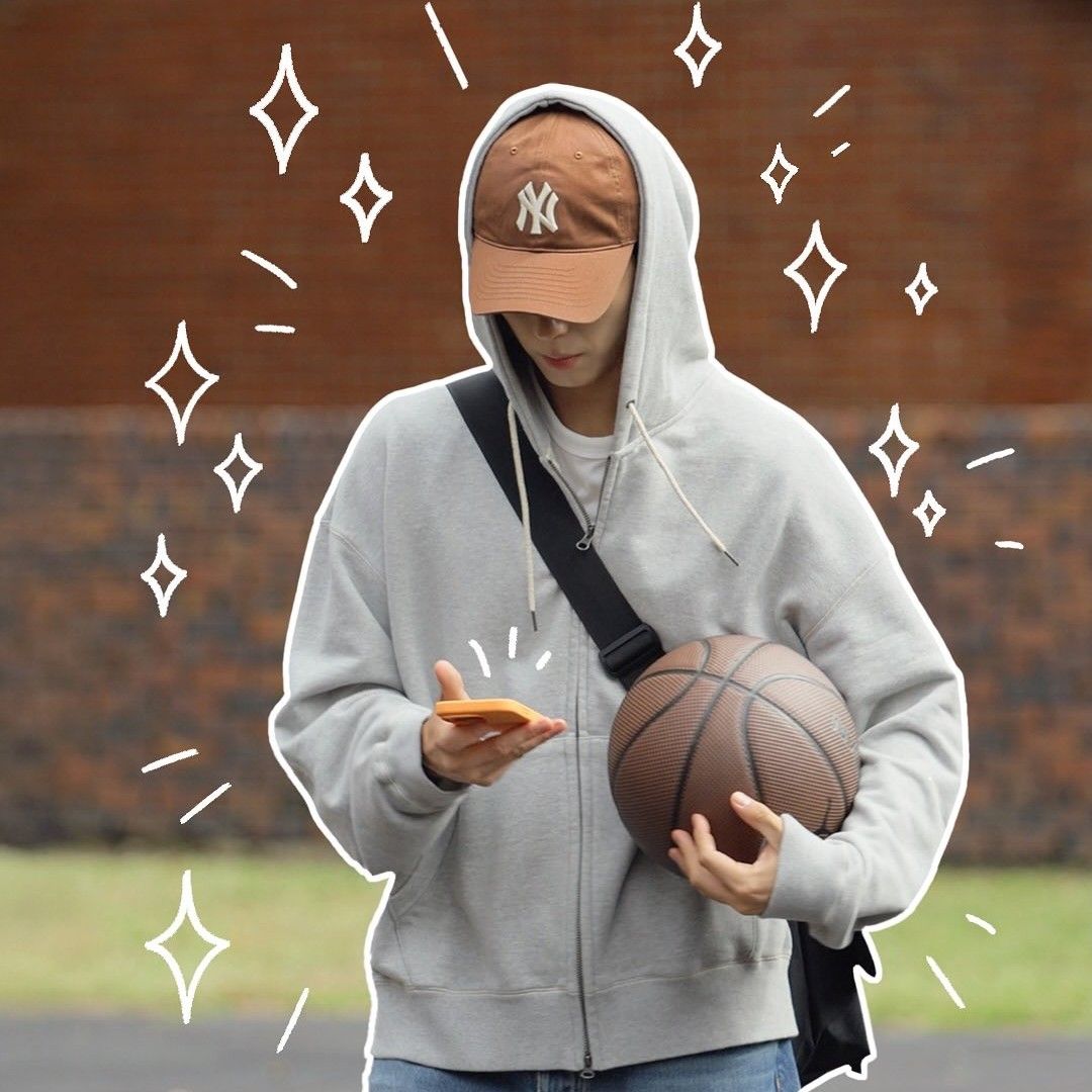 Latest photo of Park Bogum
