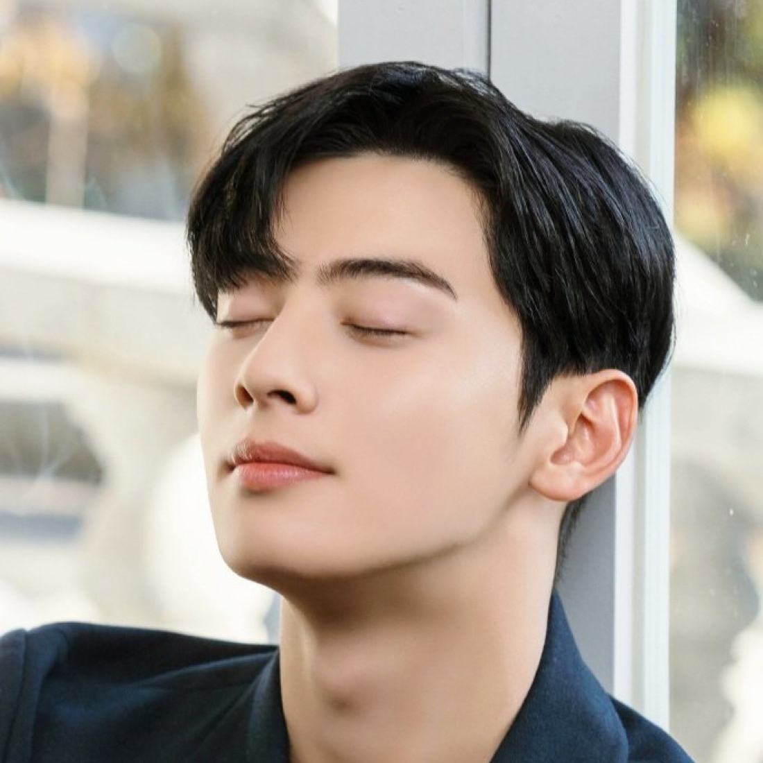 A moment captured by a fan of Cha Eunwoo