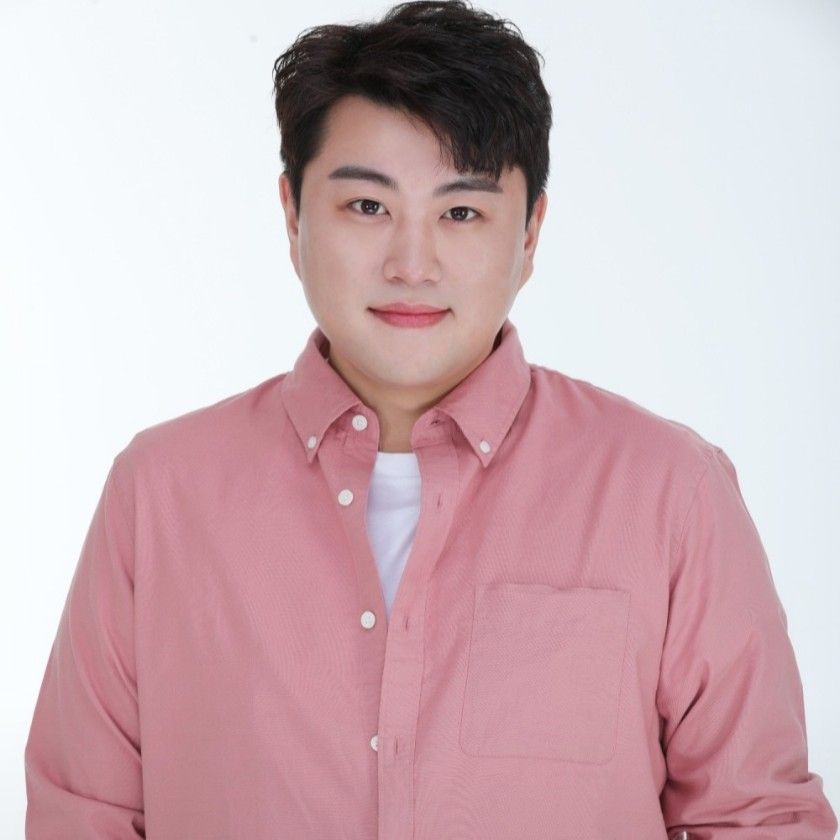 Momen yang diabadikan oleh penggemar Kim Hojoong