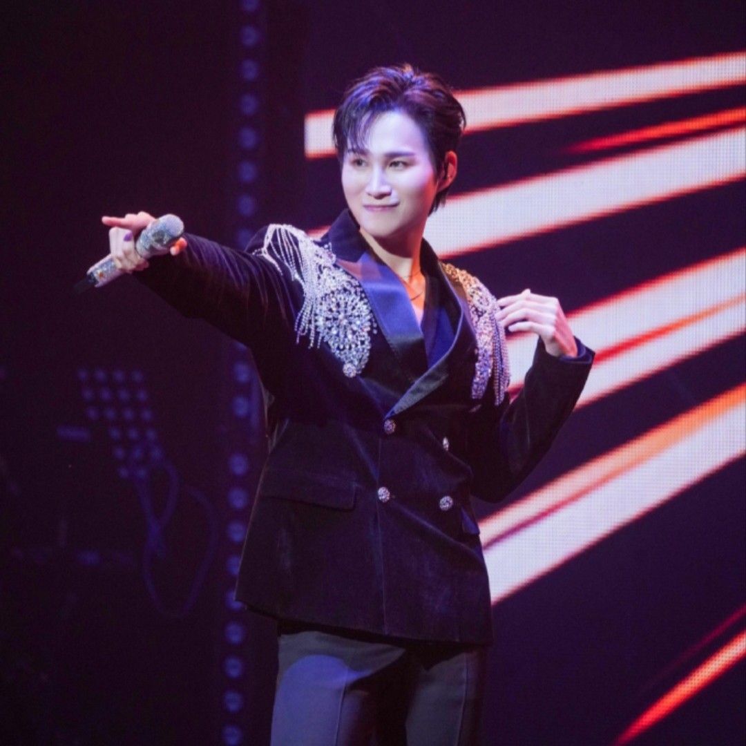 Cuplikan di balik layar dari Kim Heejae