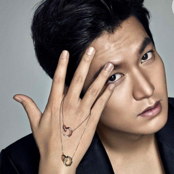 이민호 최근 활동샷