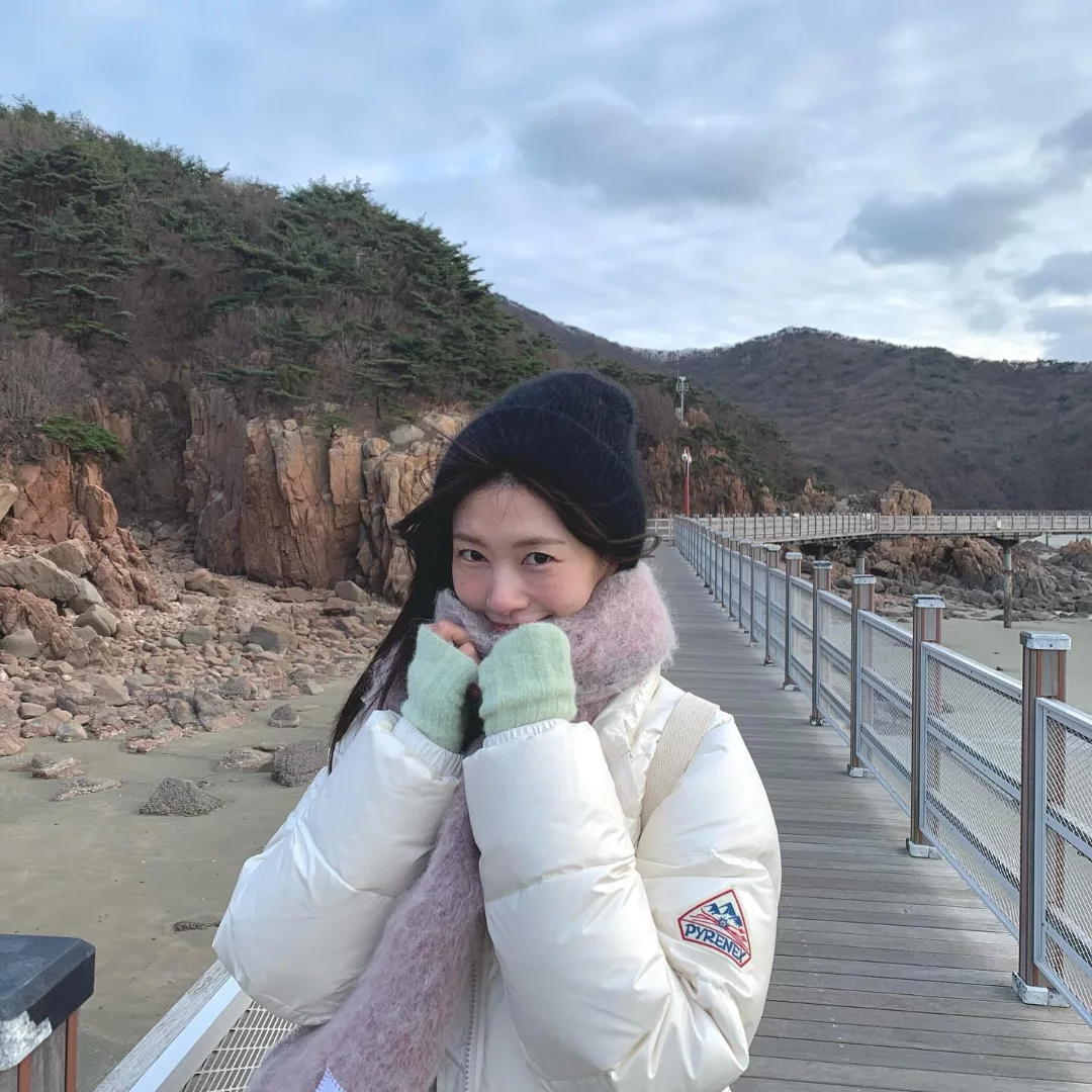 Recent activity shot of Jung Somin