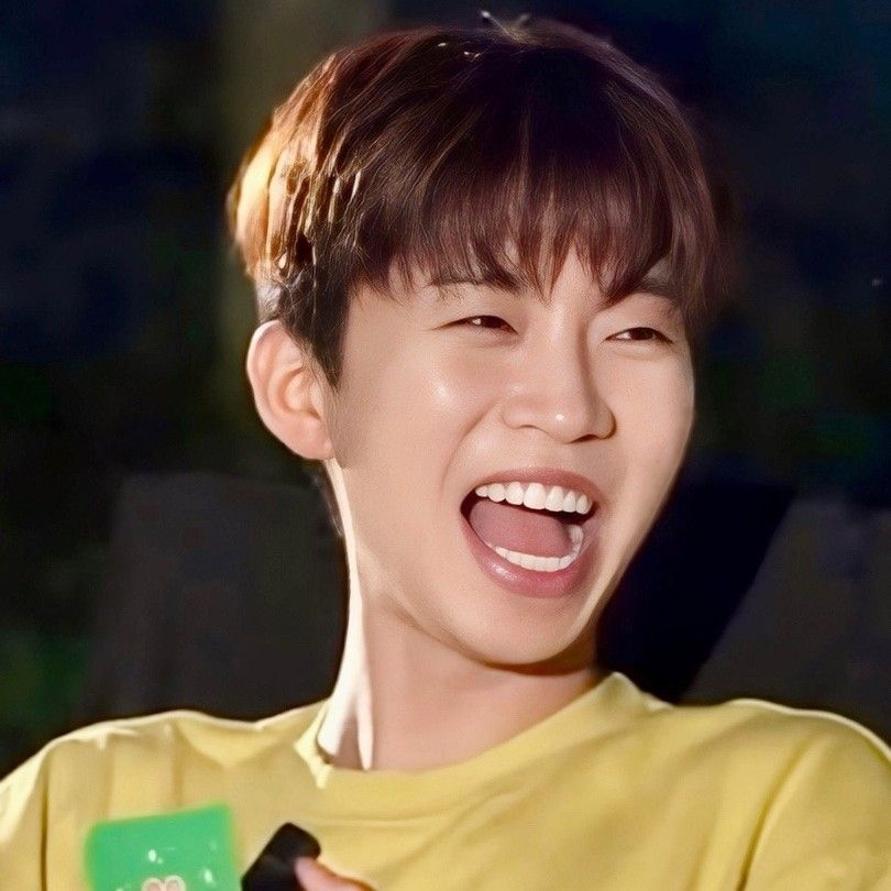 Momen yang diabadikan oleh penggemar Lim Youngwoong