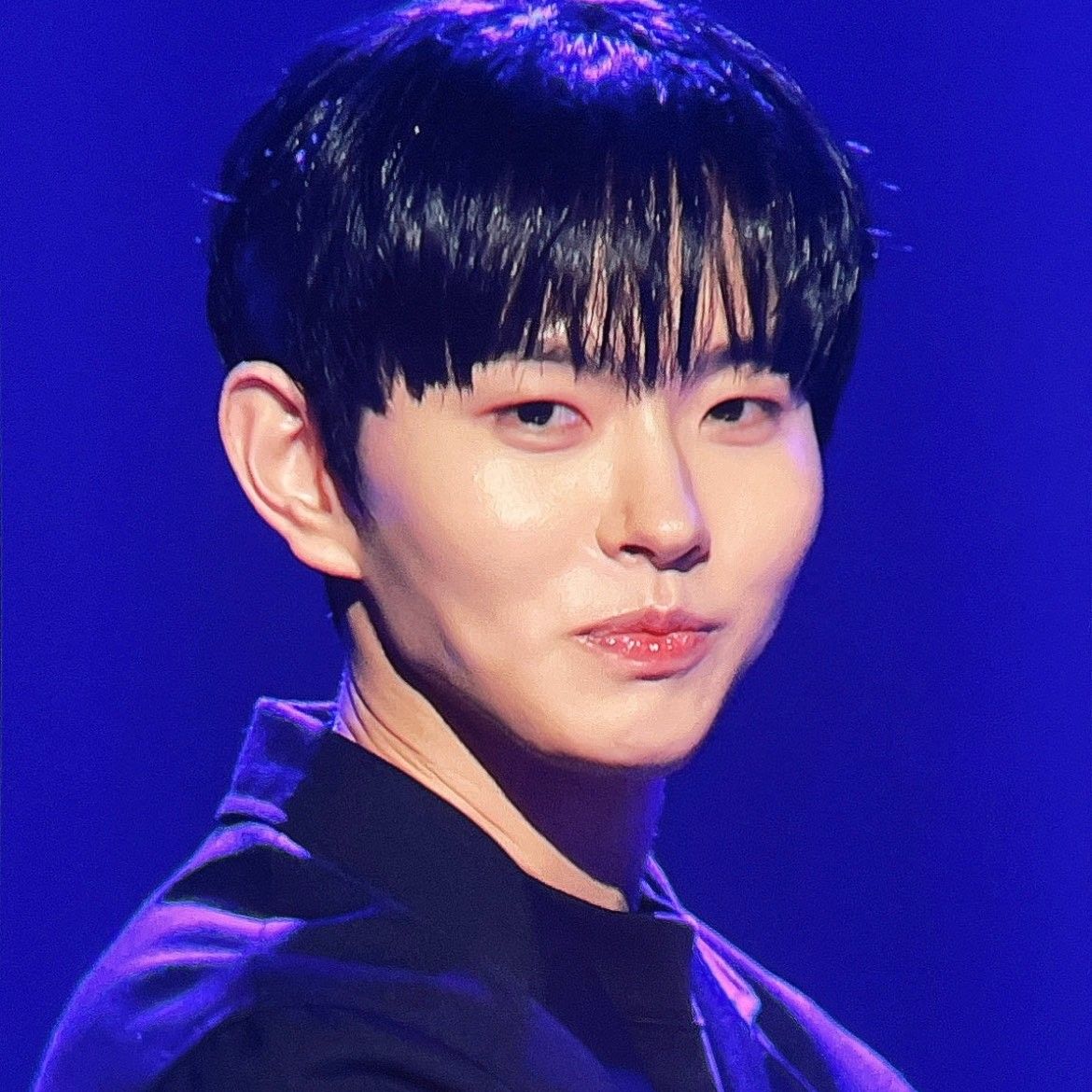 Recent activity shot of Lee Byeongchan