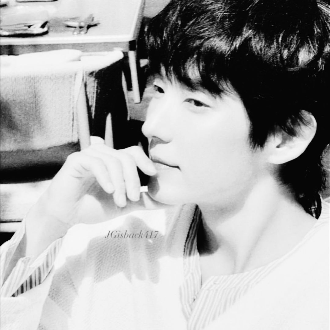 Momen yang diabadikan oleh penggemar Lee Joongi