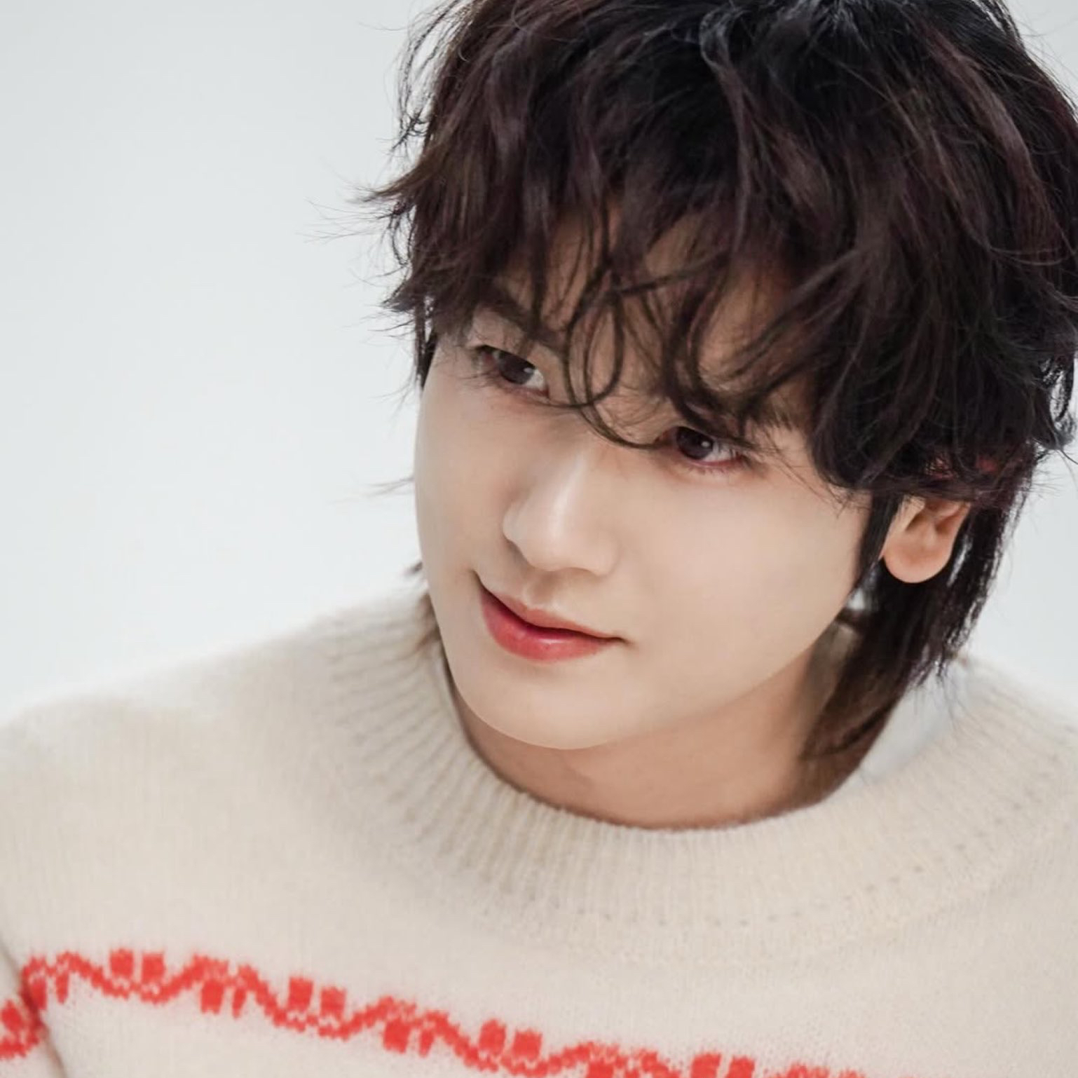 Behind-the-scenes cut of Park Hyungsik
