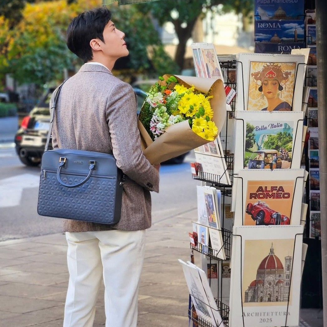 Latest photo of Kim Seonho