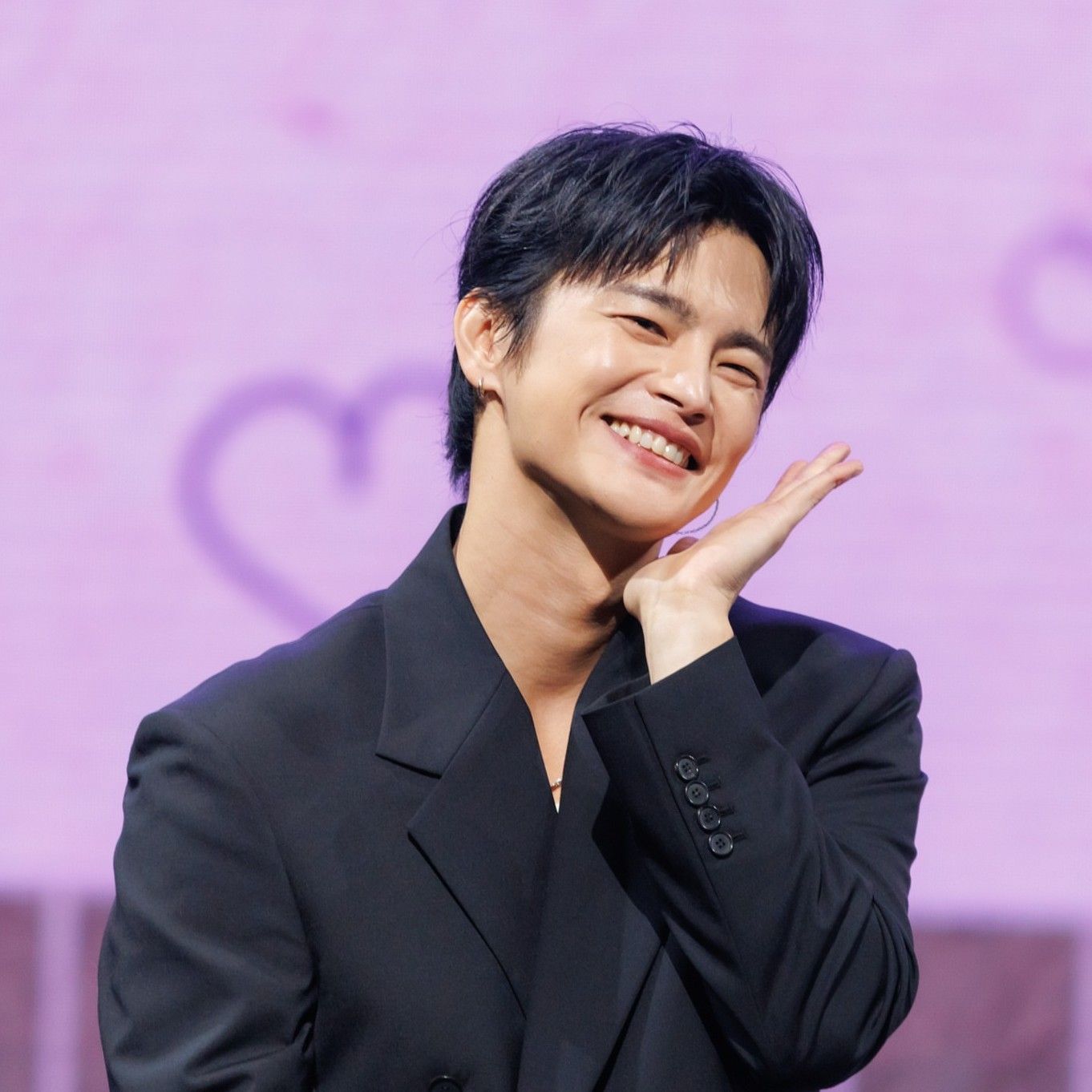 A moment captured by a fan of Seo Inguk