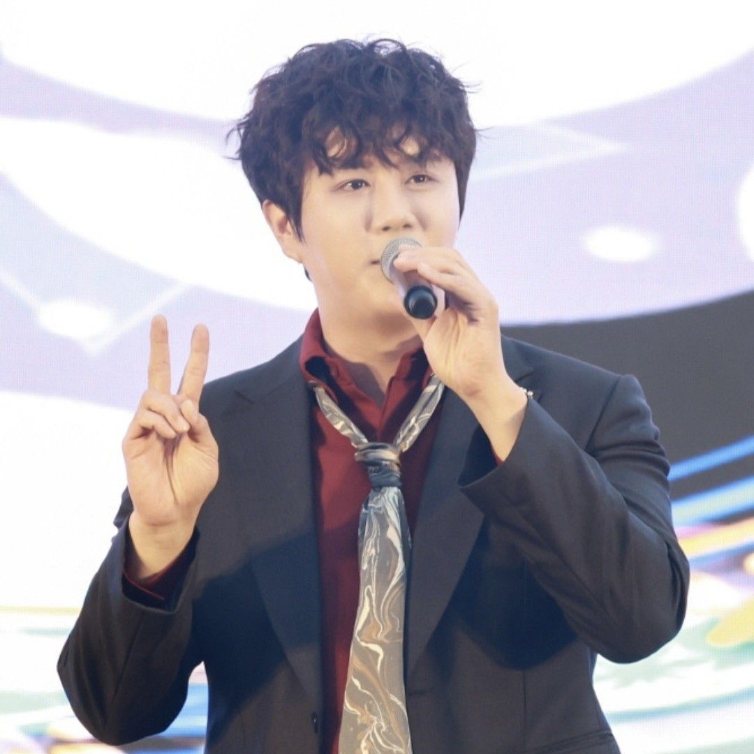 진해성 최근 활동샷