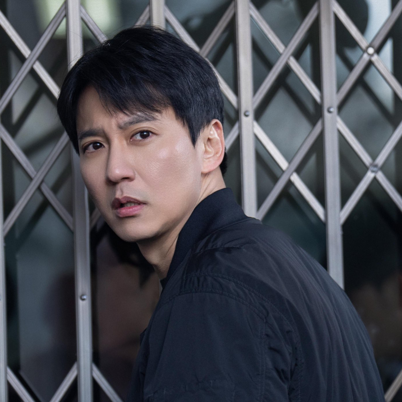 Behind-the-scenes cut of Kim Namgil