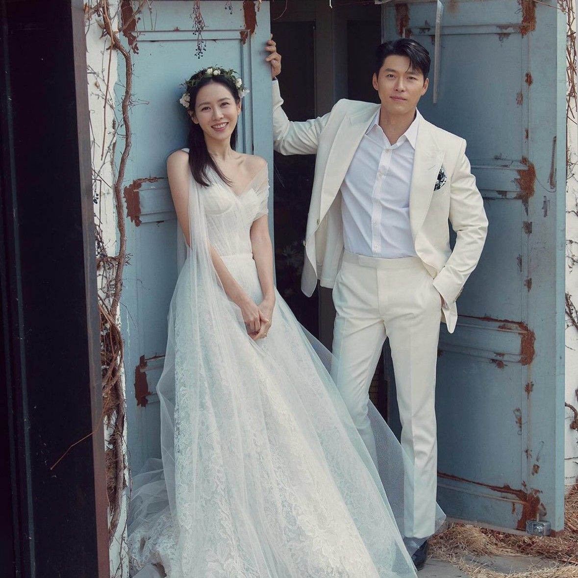 A moment captured by a fan of Hyun Bin