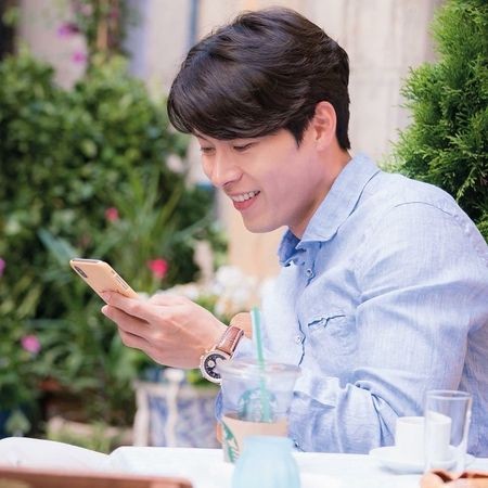 粉丝拍下的玄彬瞬间