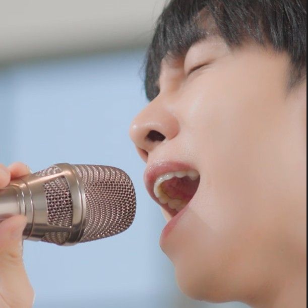 粉丝拍下的李升基瞬间