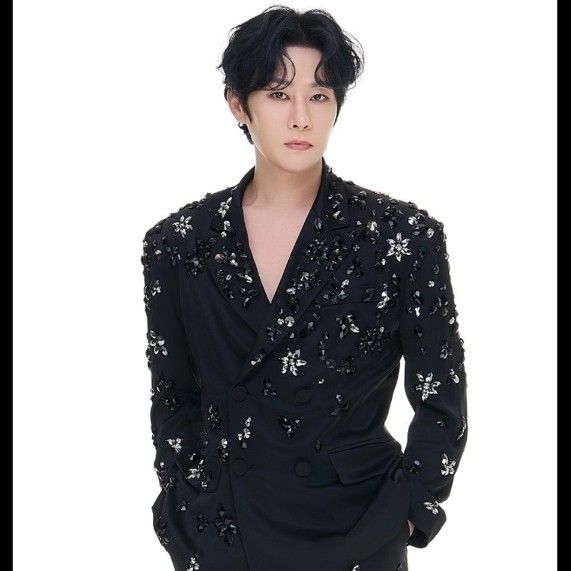 A moment captured by a fan of Kang Moonkyung