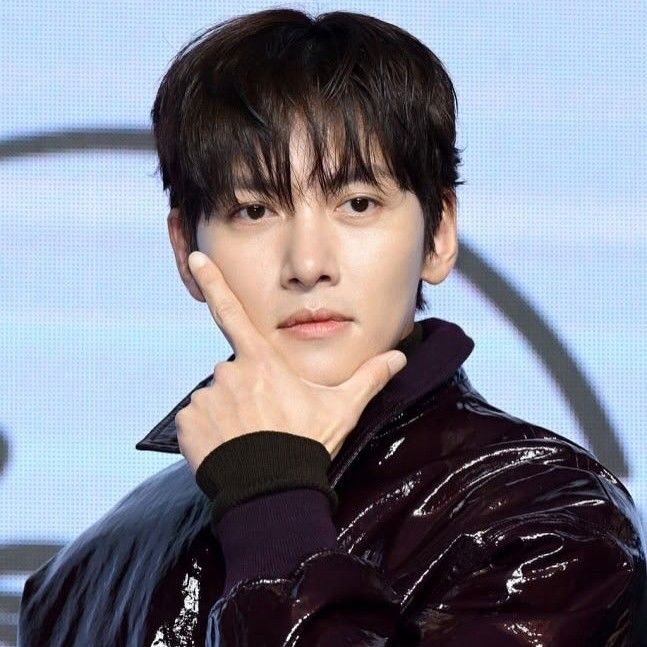 Latest photo of Ji Changwook