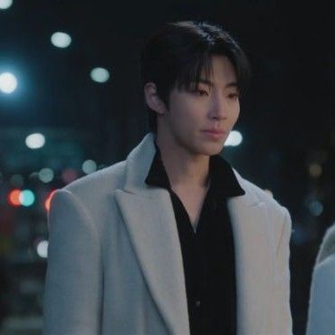 Cuplikan di balik layar dari Hwang Inyoup