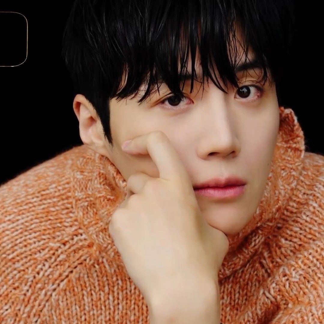Recent activity shot of Kim Seonho