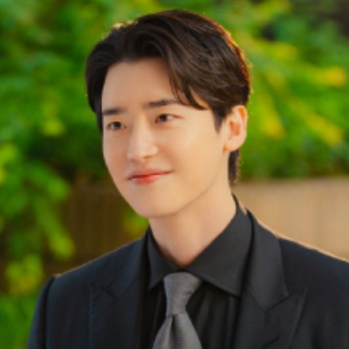 Latest photo of Lee Jongsuk