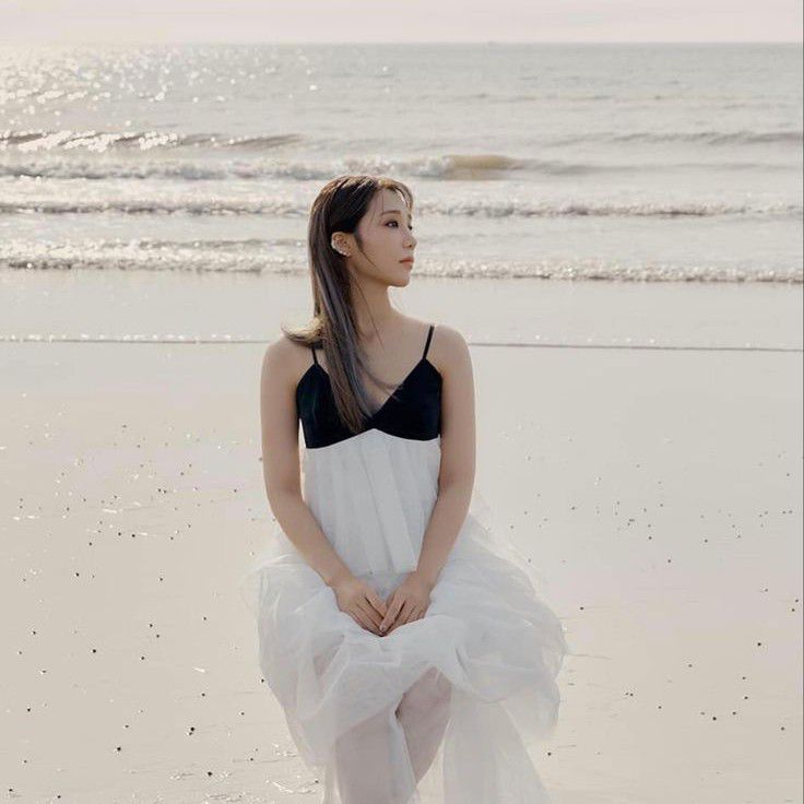 Recent activity shot of Jung Eunji