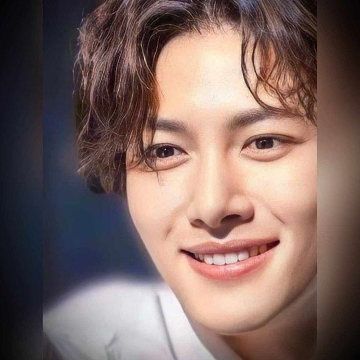 Recent activity shot of Ji Changwook