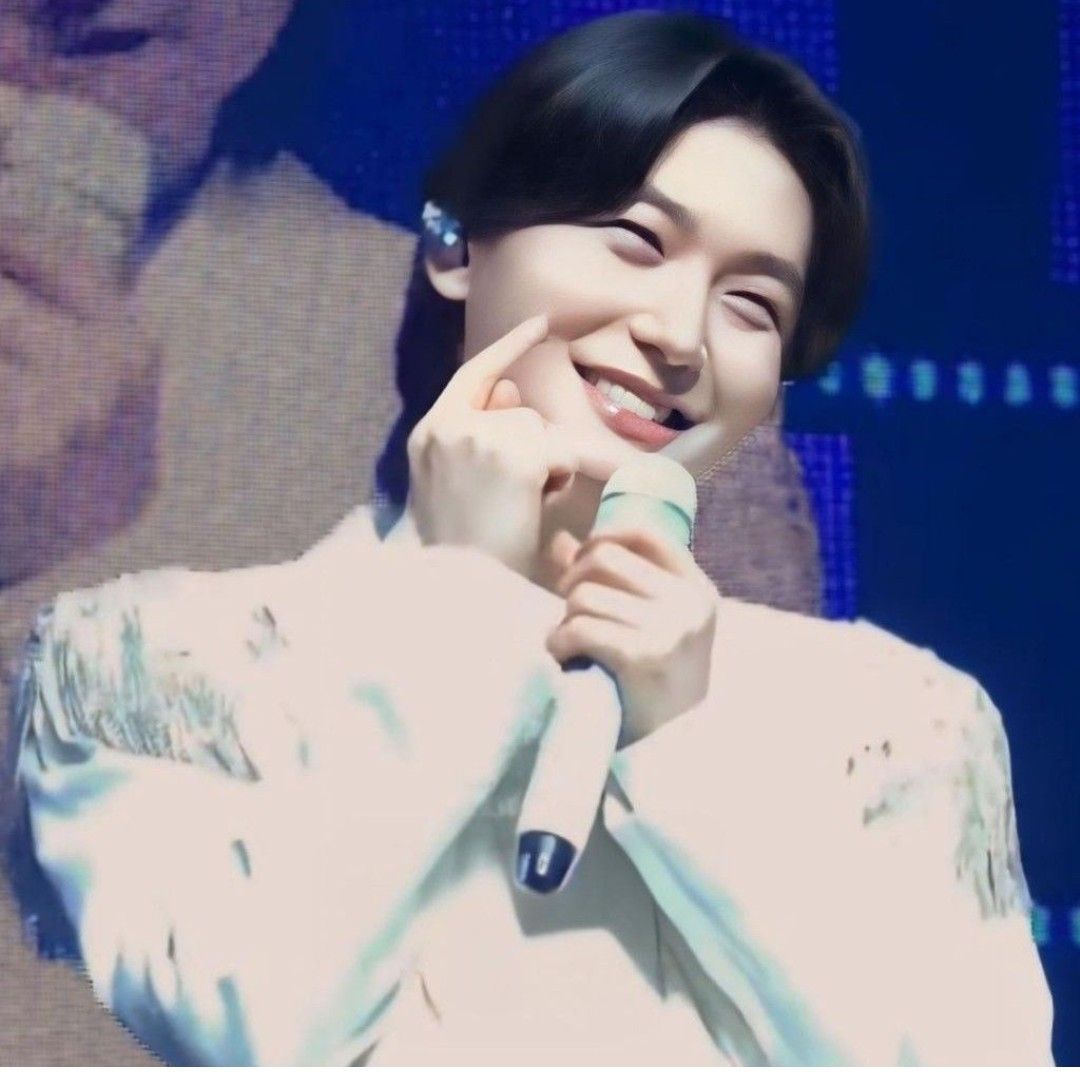 Latest photo of Kim Yongbin