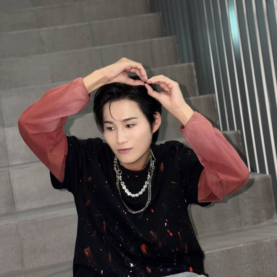 金熙栽的最新照片