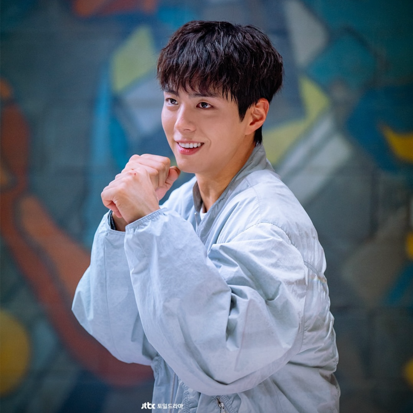 Recent activity shot of Park Bogum