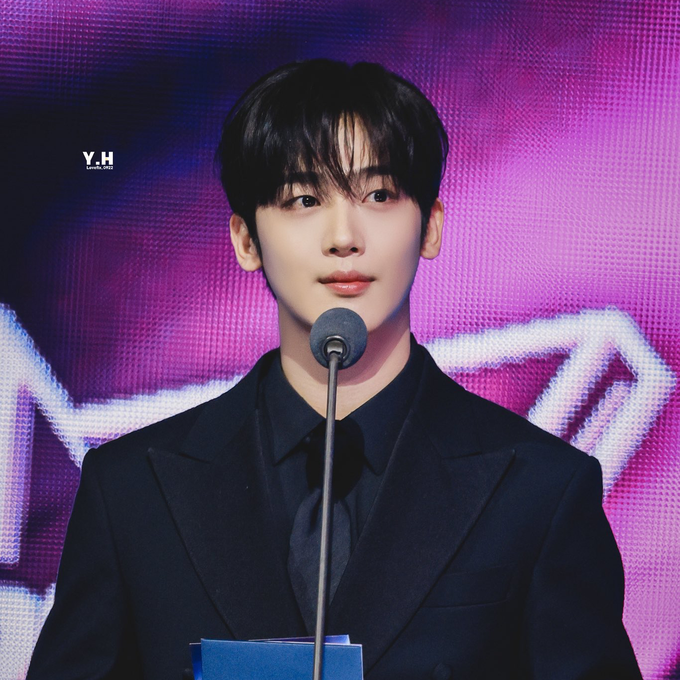 Behind-the-scenes cut of Kim Yohan