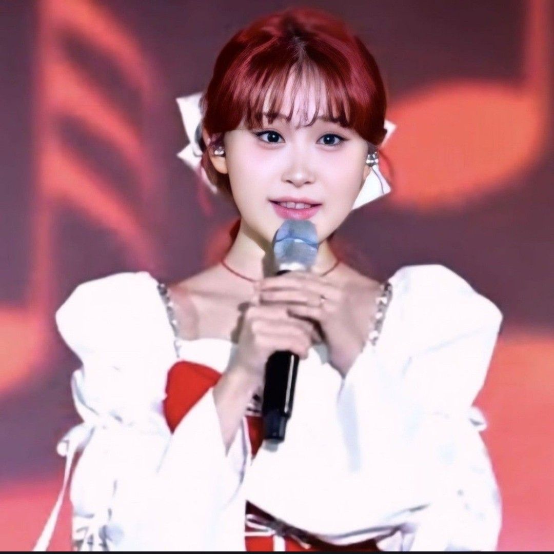 Momen yang diabadikan oleh penggemar Kim Dahyun