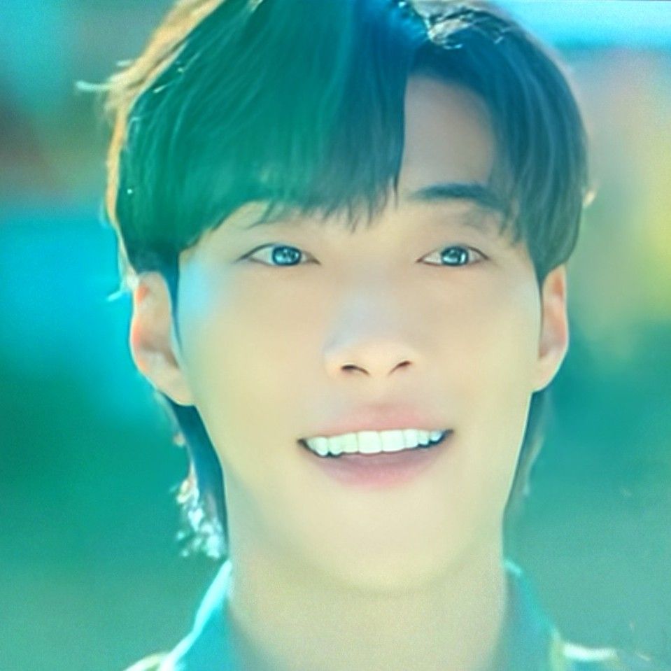 Latest photo of Woo Dohwan