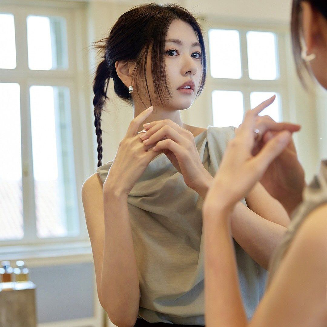 Latest photo of Jung Somin