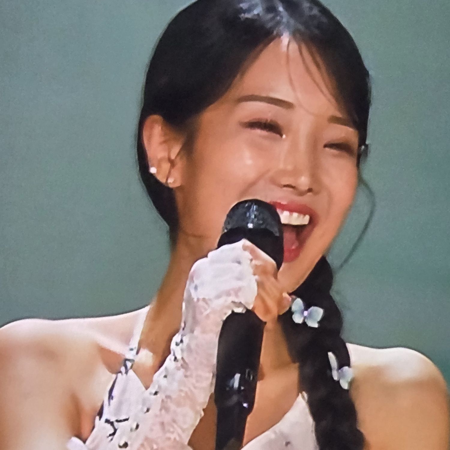 A moment captured by a fan of Kim Soyeon (2004)