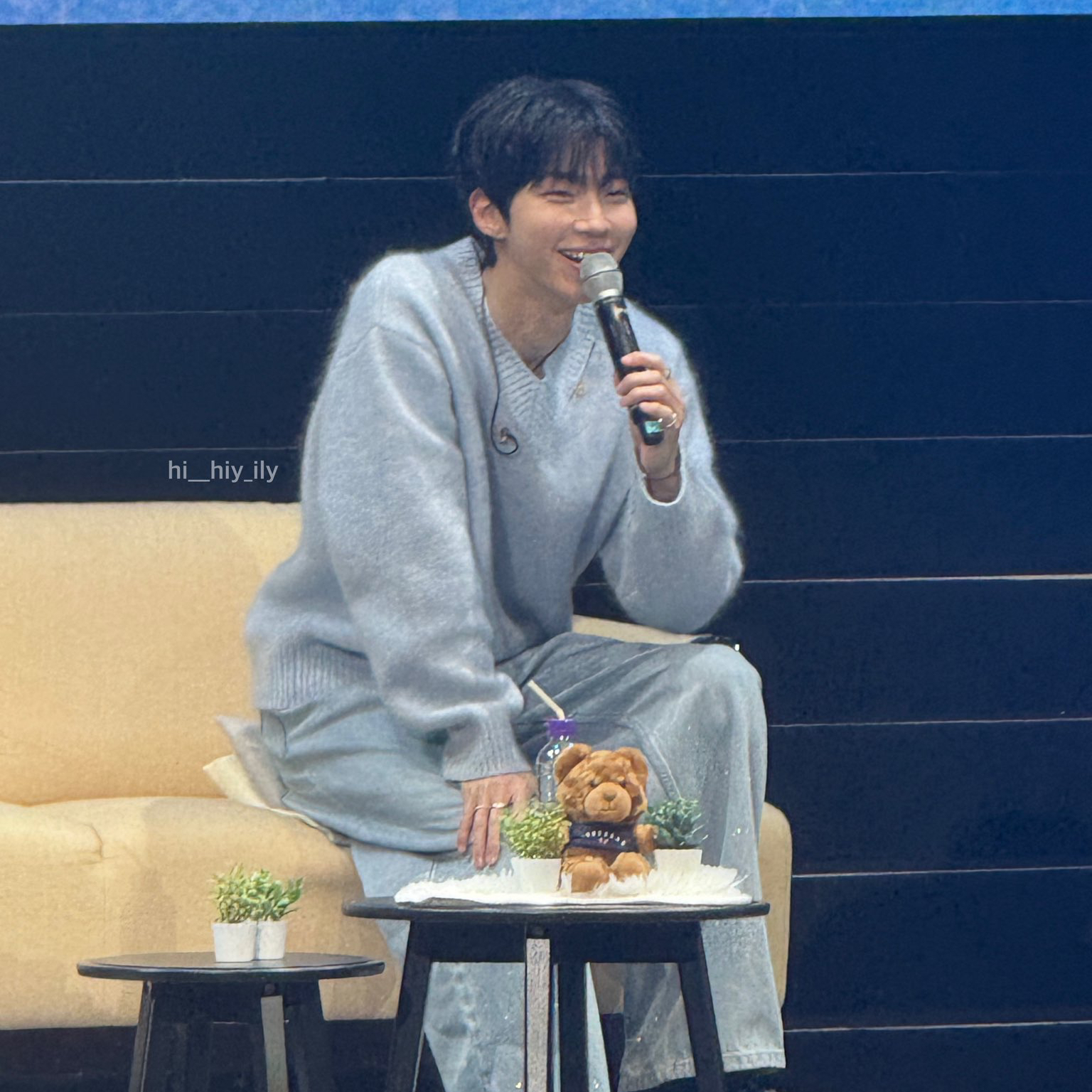 황인엽 최근 활동샷
